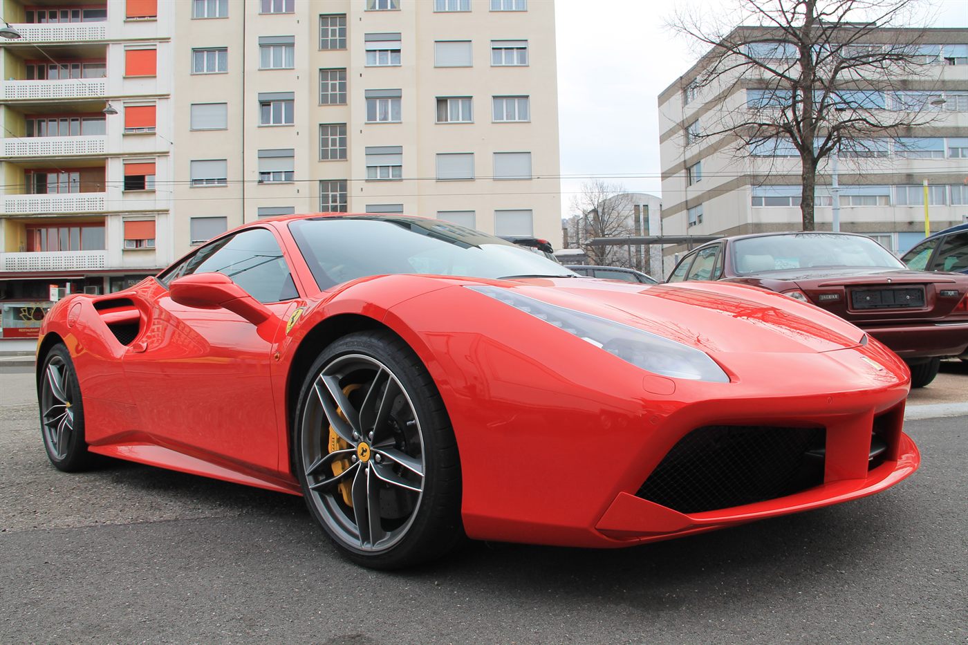 Ferrari 488 - collection Leo Automobiles
