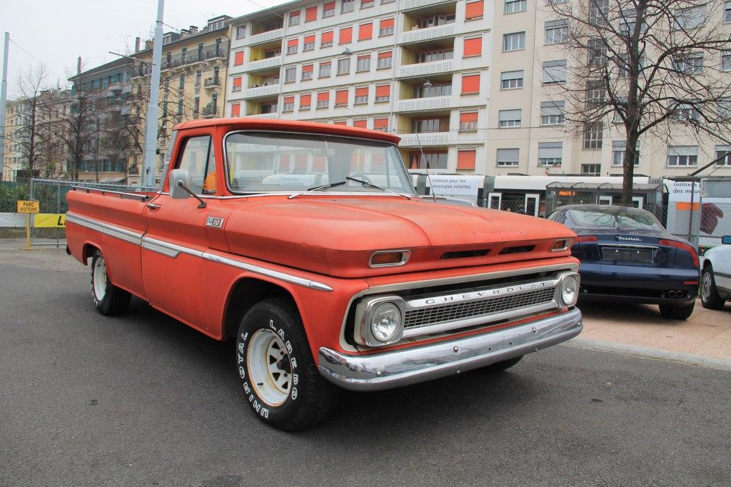 Chevrolet C-10 - collection Leo Automobiles