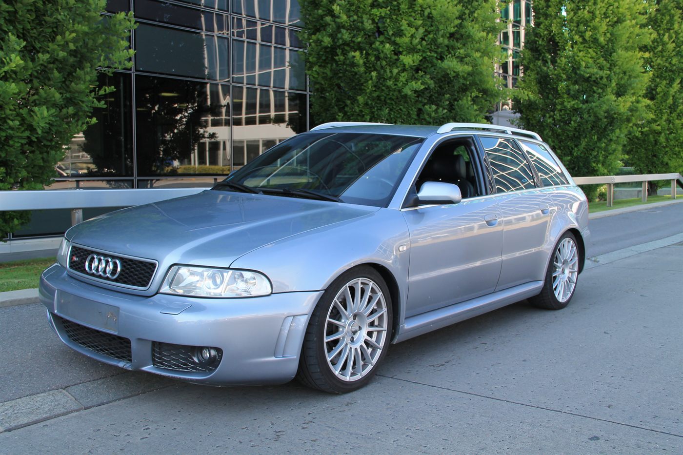 Audi RS4 - collection Leo Automobiles
